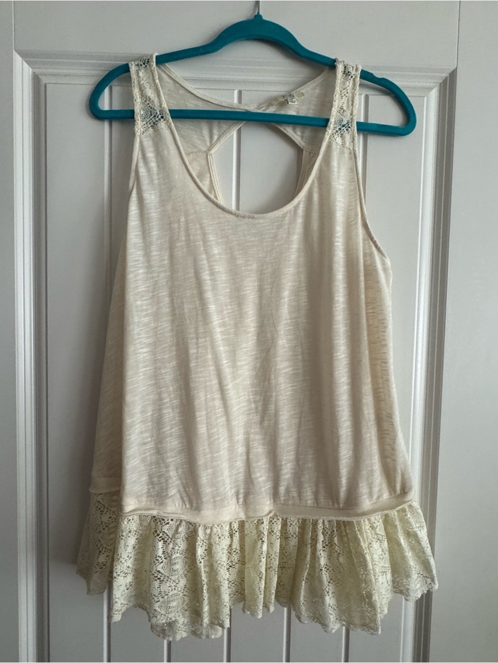 Kori Cream Lace-Hem Tank Top